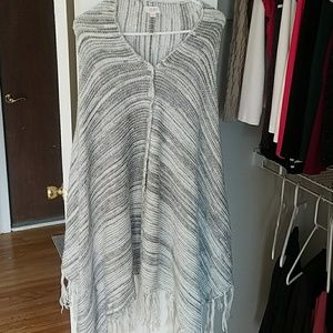 LuLaRoe black/white Mimi